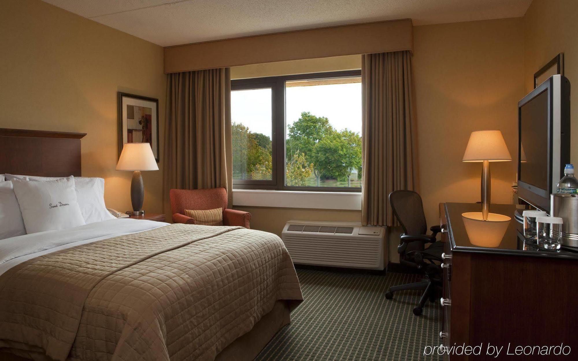 Doubletree By Hilton Boston/Westborough Hotel Eksteriør billede